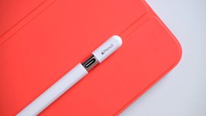 Apple-Pencil-on-iPad-mini